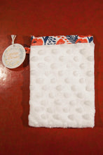 Charger l'image dans la galerie, Gant magique démaquillant !