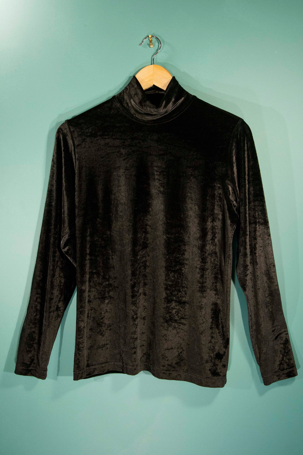 Top velour noir col roulé vintage