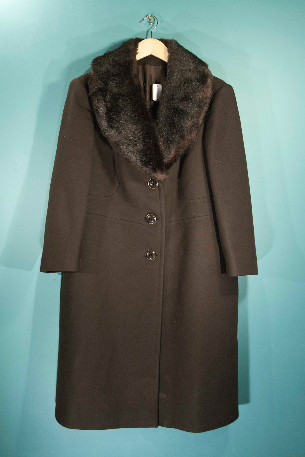 Manteau vintage long marron 60's col en fausse fourrure