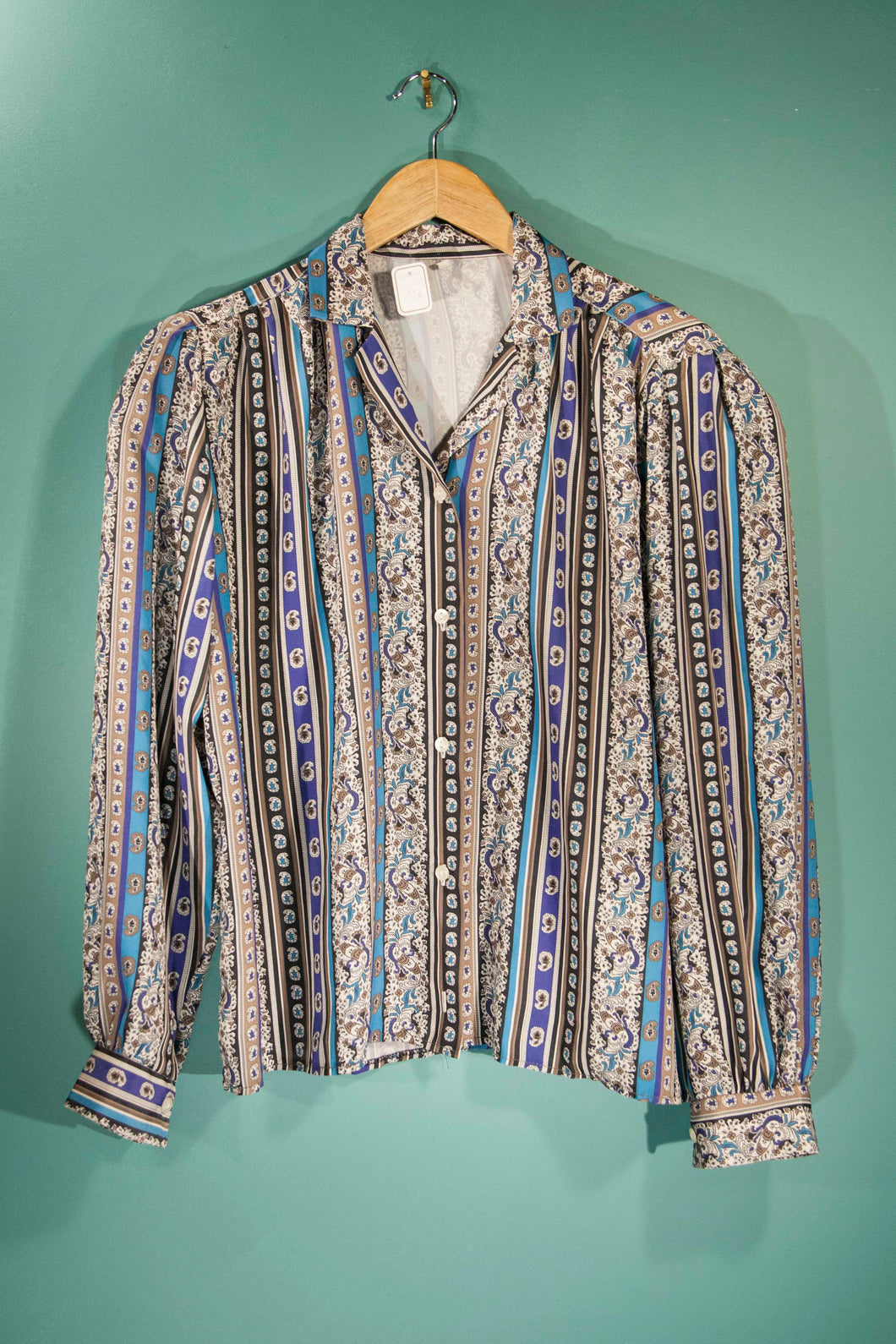 Chemise femme vintage rayée bleue à motifs