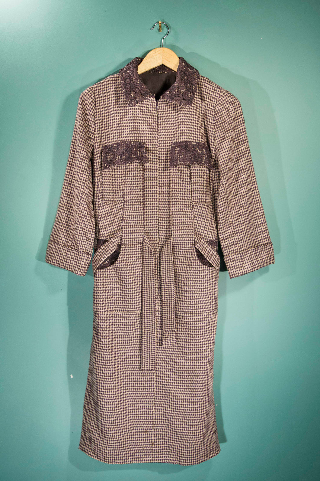 Robe hiver vintage col et poches dentelles